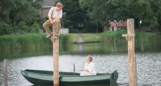 2-taeke-op-paal-en-tjitske-in-boot-foto-andre-poling-2906-f6o6698