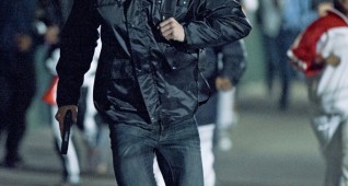 2407_d020_00122r_crop