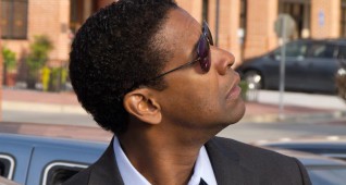 Denzel Washington is Whip Whitaker in FLIGHT,  from Paramount Pictures..F-02444