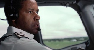 Denzel Washington is Whip Whitaker in FLIGHT,  from Paramount Pictures..F-FF-008