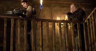 Left to right: Gemma Arterton plays Gretel and Björn Sundquist plays Tracker II in HANSEL & GRETEL WITCH HUNTERS, from Paramount Pictures and Metro-Goldwyn-Mayer Pictures.
HG-08006