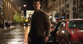 Tom Cruise is Jack Reacher in JACK REACHER, from Paramount Pictures and Skydance Productions.