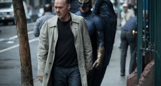 Michael Keaton as “Riggan” in BIRDMAN. Photo by Atsushi Nishijima. Copyright © 2014 Twentieth Century Fox.