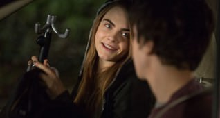 PAPER TOWNS